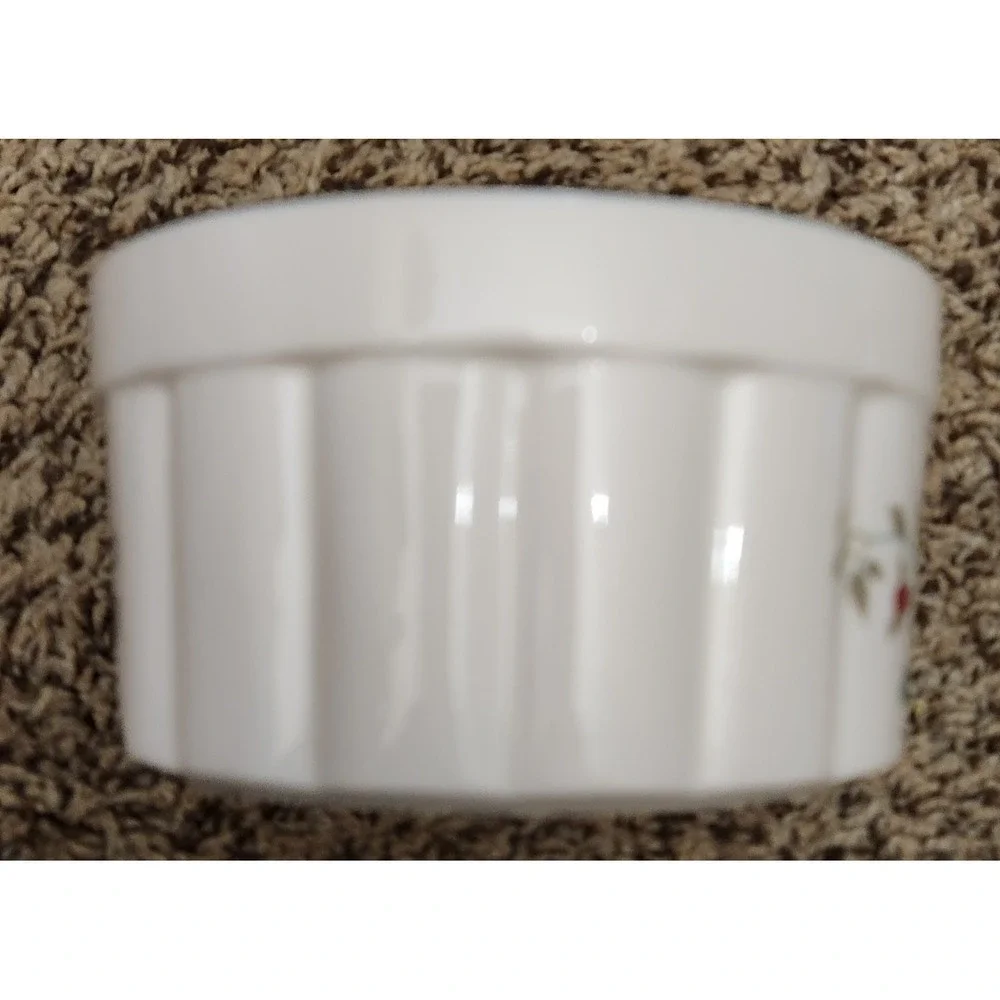 Pfaltzgraff winterberry stoneware